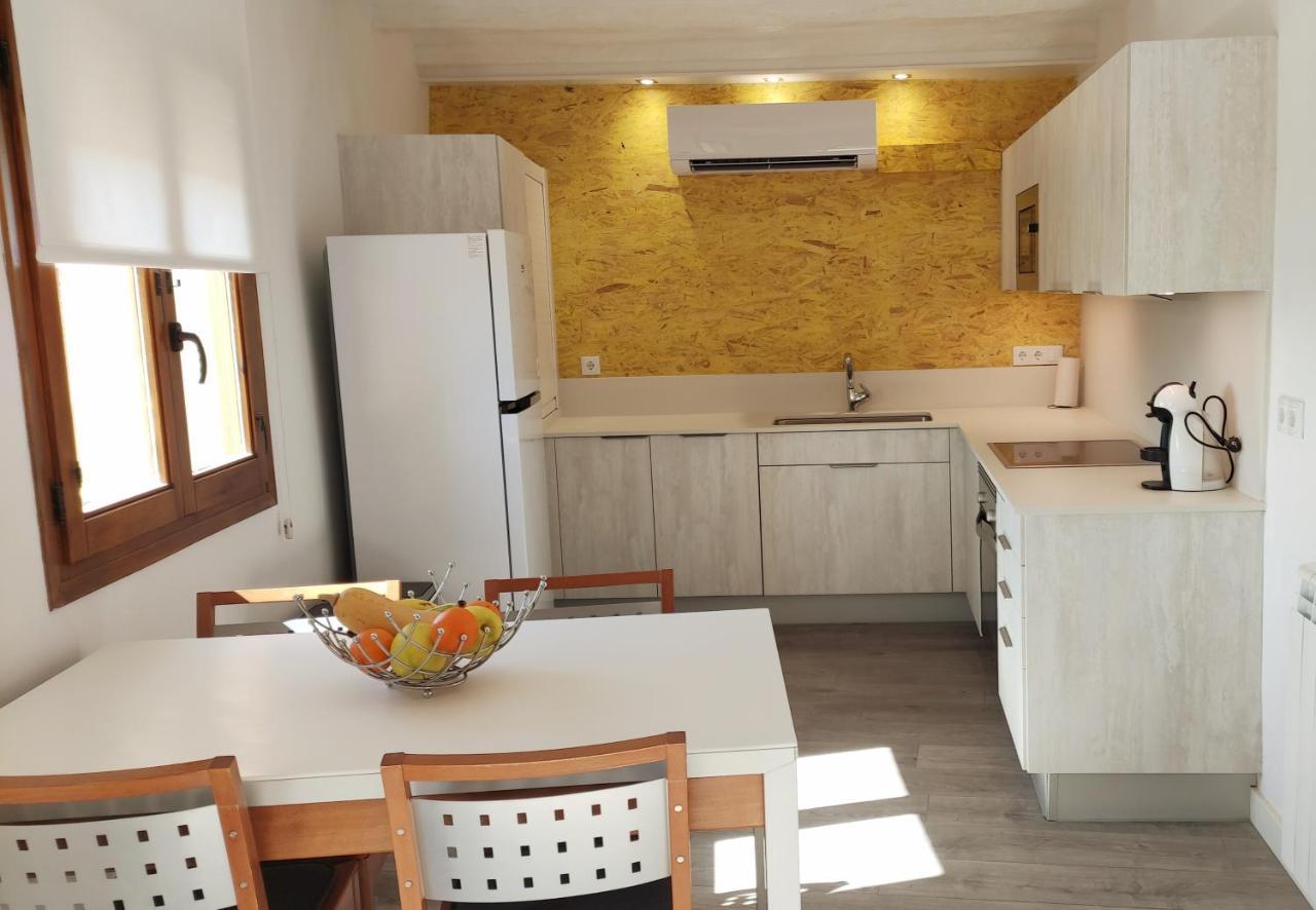 Apartaments Rurals Cal Parro, Batea ภายนอก รูปภาพ