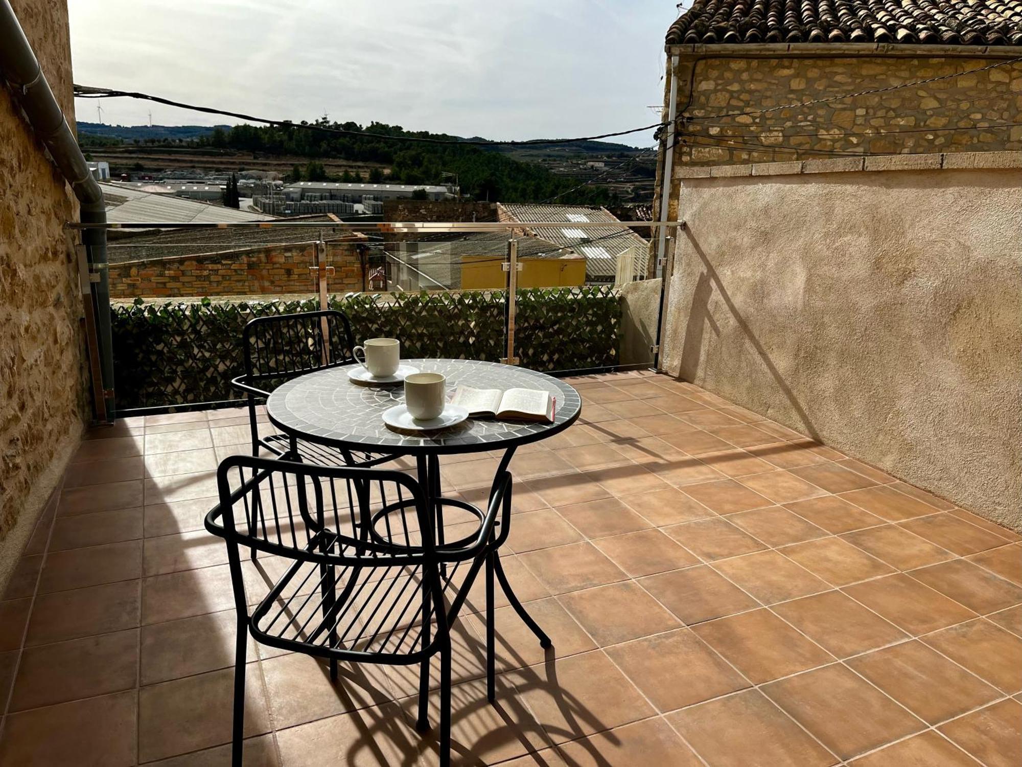 Apartaments Rurals Cal Parro, Batea ภายนอก รูปภาพ