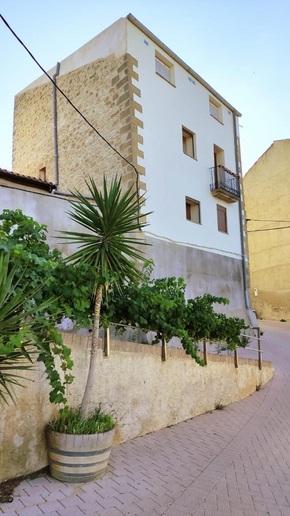 Apartaments Rurals Cal Parro, Batea ภายนอก รูปภาพ